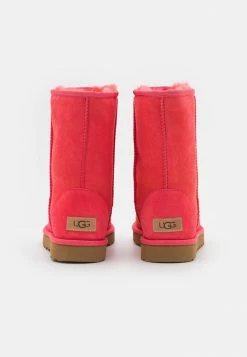 UGG CLASSIC SHORT - Classic Ankle Boots - Nantucket Coral 3 UGG CLASSIC SHORT - Classic Ankle Boots - Nantucket Coral -UGG Shop 00a74bab08be4e9389b68c9da32cca78
