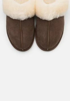 UGG SCUFFETTE - Slippers - Espresso 5 UGG SCUFFETTE - Slippers - Espresso -UGG Shop 01c9d6fecfe5436693e5315cf10606ad