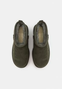 UGG CLASSIC ULTRA MINI PLATFORM - Platform Ankle Boots - Forest Night -UGG Shop 0afa4e16184f49ac99c9194c624a7250