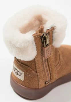 UGG JORIE - Classic Ankle Boots - Chestnut -UGG Shop 0dad96f59f2847c4ba04880dec246b1b