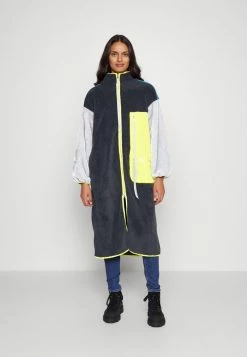 UGG MARLENE - Winter Jacket - Ink