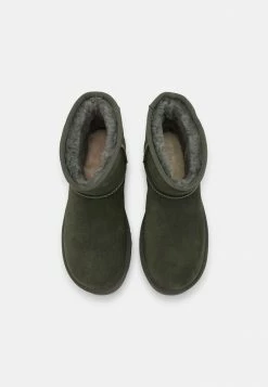 UGG CLASSIC MINI PLATFORM - Platform Ankle Boots - Forest Night -UGG Shop 16247cf1a12c40278e2706049ee0af31