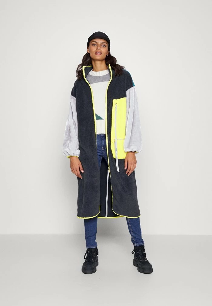 MARLENE - Winter jacket - ink UGG MARLENE - Winter Jacket - Ink -UGG Shop 1a84f86786f04fd0bed4e07a9f040324