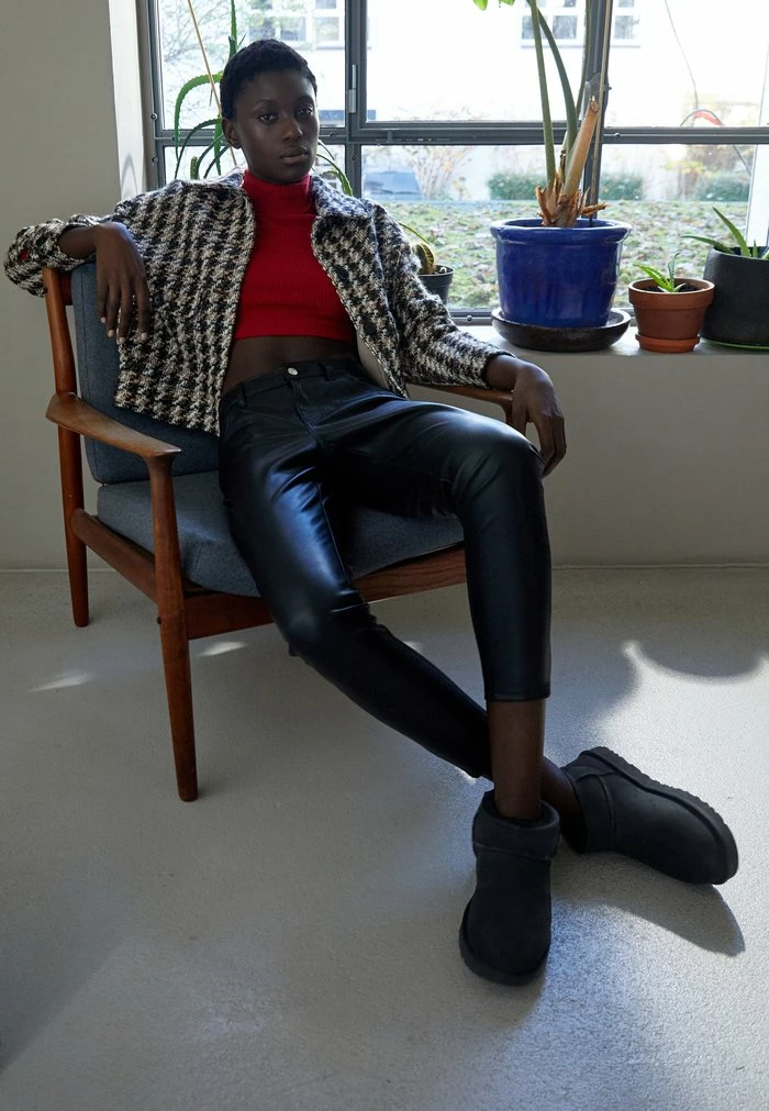 CLASSIC ULTRA MINI - Ankle boots - black UGG CLASSIC ULTRA MINI - Ankle Boots - Black -UGG Shop 1ec0c3a76a6b4751af2b72a5755a17d7