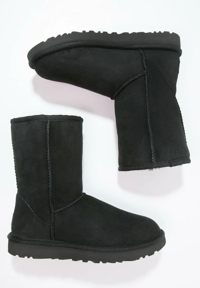UGG CLASSIC SHORT - Classic Ankle Boots - Black 3 UGG CLASSIC SHORT - Classic Ankle Boots - Black - Image 3