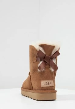 UGG MINI BAILEY BOW - Classic Ankle Boots - Chestnut -UGG Shop 23097a28235c407dabf5295d51e269d8