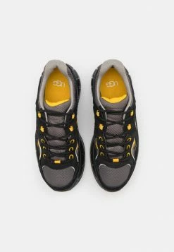 UGG WESTSIDER UNISEX EXCLUSIVE - Trainers - Black 9 UGG WESTSIDER UNISEX EXCLUSIVE - Trainers - Black -UGG Shop 2fdb21b4241b49e0998a38779b0523b1