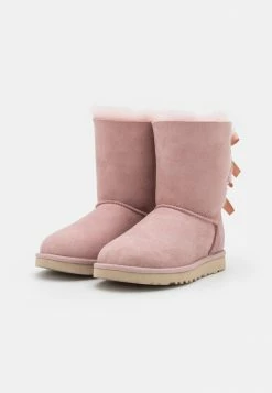 UGG BAILEY BOW - Classic Ankle Boots - Rose Grey 2 UGG BAILEY BOW - Classic Ankle Boots - Rose Grey -UGG Shop 31b3073874a8413cbd74807b209ee6c1