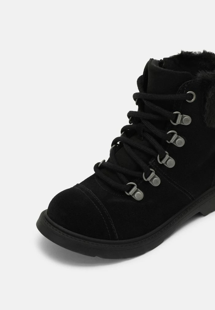 AZELL HIKER WEATHER UNISEX - Classic ankle boots - black UGG AZELL HIKER WEATHER UNISEX - Classic Ankle Boots - Black -UGG Shop 3287475e76c340f0ad44168ad6bae713