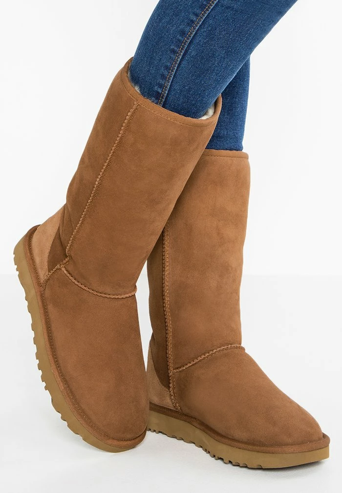 UGG CLASSIC II - Boots - Chestnut 1 UGG CLASSIC II - Boots - Chestnut