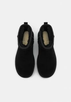 UGG CLASSIC ULTRA MINI PLATFORM - Platform Ankle Boots - Black 4 UGG CLASSIC ULTRA MINI PLATFORM - Platform Ankle Boots - Black -UGG Shop 33d905f0a29b475f96d98c87f517e480