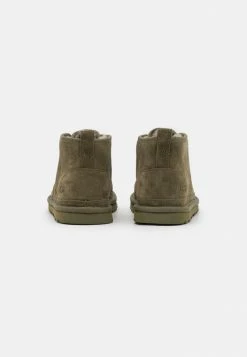 UGG NEUMEL - Ankle Boots - Burnt Olive 2 UGG NEUMEL - Ankle Boots - Burnt Olive -UGG Shop 36dc7b3b21d8457d9ec9e2af89a9214f