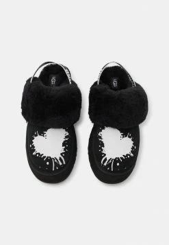 UGG FUNKETTE VALENTINE - Platform Sandals - Black -UGG Shop 37aff464f42e465ca6a1d515a50b43ca