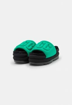 UGG MAXI GRAPHIC SLIDE - Heeled Mules - Emerald Green/black -UGG Shop 3b72994a28e0481aac82d4f668e98ac4