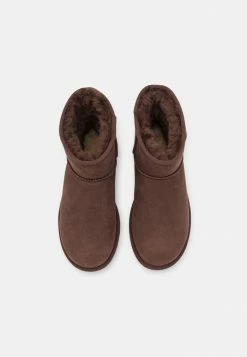 UGG CLASSIC MINI - Classic Ankle Boots - Burnt Cedar 5 UGG CLASSIC MINI - Classic Ankle Boots - Burnt Cedar -UGG Shop 46cae7722d4a42619ab234f047d8015e