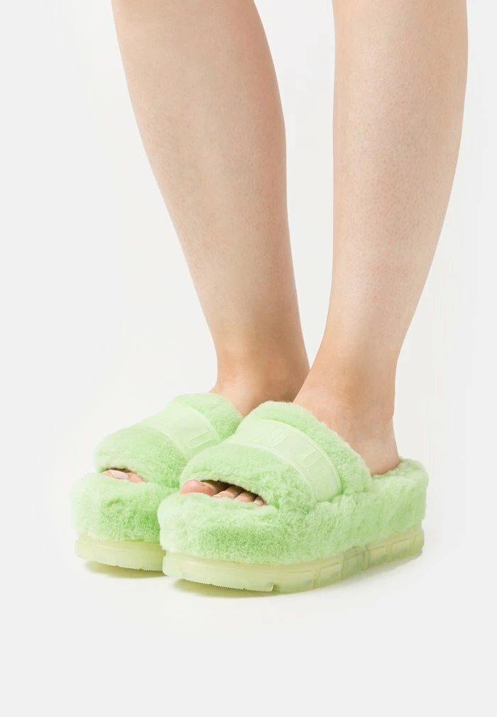 FLUFFITA CLEAR - Slippers - parakeet green UGG FLUFFITA CLEAR - Slippers - Parakeet Green -UGG Shop 4840d9b008cc47f1a4df53161e418aae