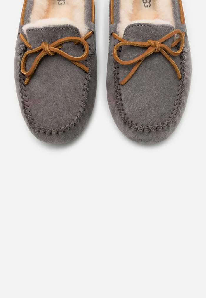 DAKOTA - Slippers - pewter UGG DAKOTA - Slippers - Pewter -UGG Shop 4a96307368054317ad863cad061290dc