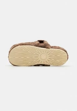 UGG FLUFF IT POP - Slippers - Chestnut -UGG Shop 4ac9ed17a70643eab76aea7065f13aad