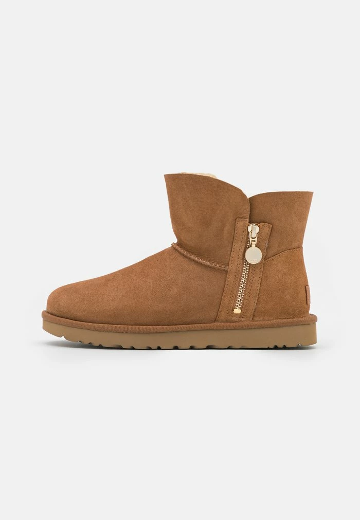 BAILEY ZIP MINI - Classic ankle boots - chestnut UGG BAILEY ZIP MINI - Classic Ankle Boots - Chestnut -UGG Shop 50bdef910f0b417f9215528350613191