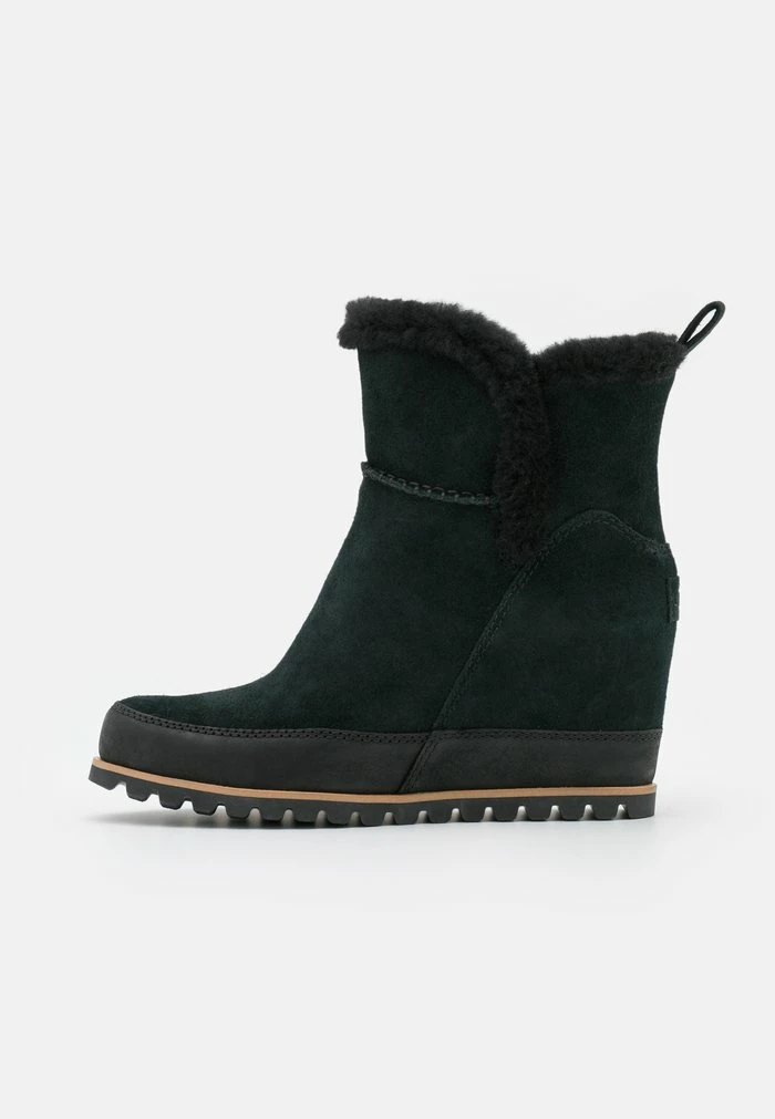 UGG MALVELLA - Wedge Ankle Boots - Black 1 UGG MALVELLA - Wedge Ankle Boots - Black