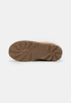 UGG COQUETTE - Mules - Chestnut -UGG Shop 53e2e4cce21f45619d42dd6a24c79d3f
