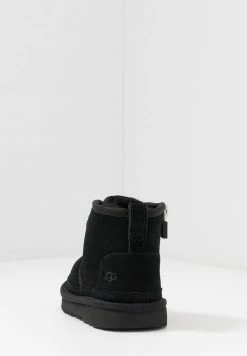 UGG NEUMEL - Lace-up Ankle Boots - Black 4 UGG NEUMEL - Lace-up Ankle Boots - Black -UGG Shop 5403707c494e4e3fa14a662e91514fbe