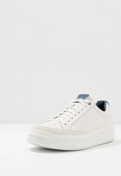 UGG SOUTH BAY - Trainers - White -UGG Shop 5d43e804c42e4068899acaa81a718a11