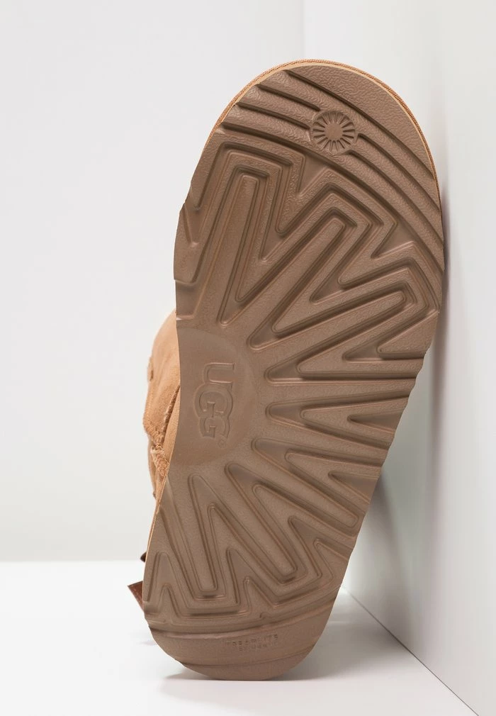 BAILEY BOW II - Lace-up ankle boots - chestnut UGG BAILEY BOW II - Lace-up Ankle Boots - Chestnut -UGG Shop 5eae2146e61b469487abc3f940e197f4