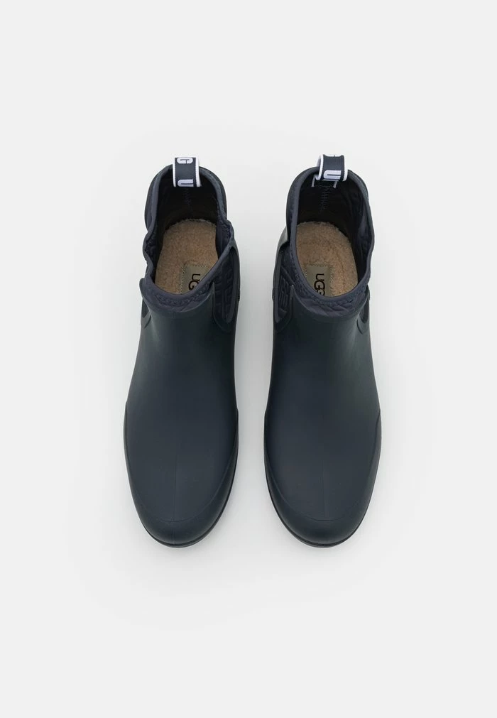 CHEVONNE - Wellies - navy UGG CHEVONNE - Wellies - Navy -UGG Shop 65f0bf5f1339409fa4134d5283b70099