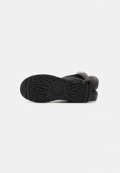 UGG MINI BAILEY FUZZY BOW - Winter Boots - Black 10 UGG MINI BAILEY FUZZY BOW - Winter Boots - Black -UGG Shop 6644248cf8d84bd4a9dd5a1bdf7a9540