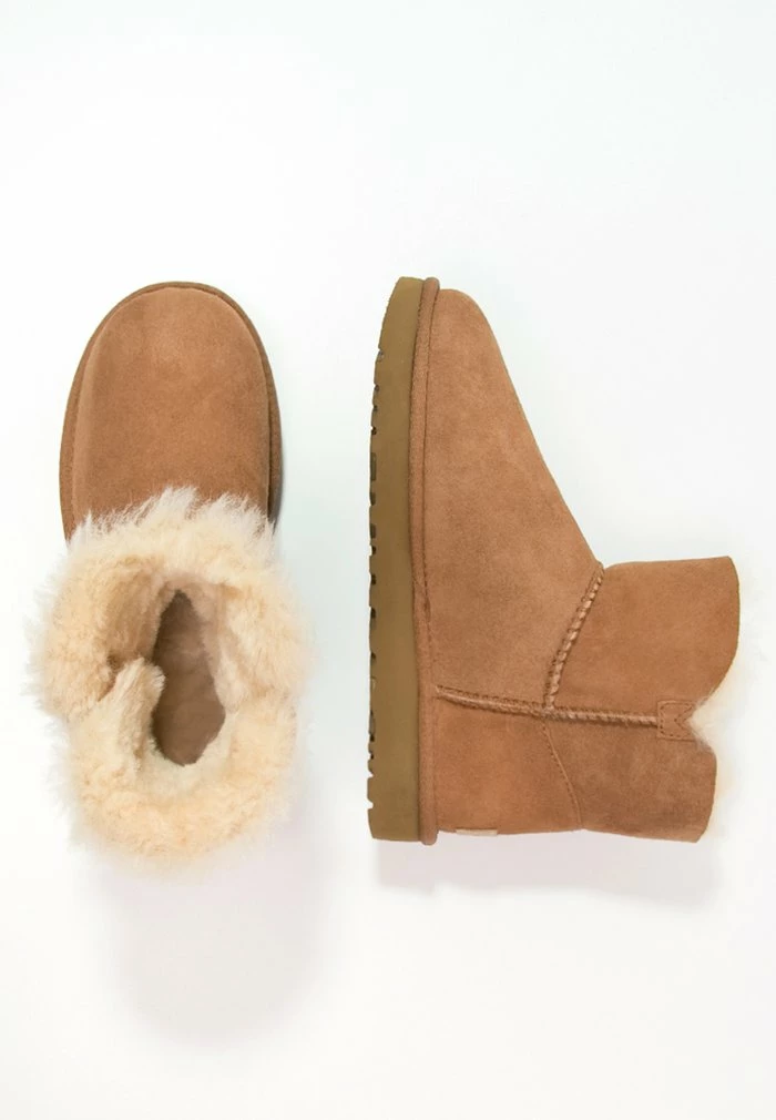 MINI BAILEY BUTTON - Ankle boots - chestnut UGG MINI BAILEY BUTTON - Ankle Boots - Chestnut -UGG Shop 7243c6f71cab4f99b0cd7876a6c3eec5