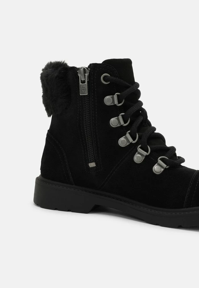 AZELL HIKER WEATHER UNISEX - Classic ankle boots - black UGG AZELL HIKER WEATHER UNISEX - Classic Ankle Boots - Black -UGG Shop 76fa2d364cf546049204a7aac48382a1