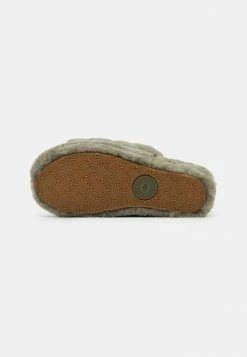 UGG FLUFF YEAH SLIDE - Platform Sandals - Burnt Olive -UGG Shop 7a140efaa4fb404594a17e8024f0a131