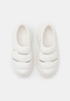 UGG SPORT YEAH - Slip-ons - Bright White -UGG Shop 7a2998c2f5524948b92a4d4fa0732d97