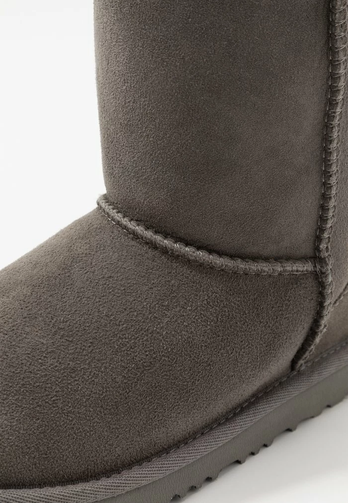 CLASSIC - Classic ankle boots - grey UGG CLASSIC - Classic Ankle Boots - Grey -UGG Shop 7b29a95f065d4a0bbc23eac1c8aae911