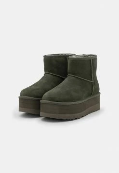 UGG CLASSIC MINI PLATFORM - Platform Ankle Boots - Forest Night -UGG Shop 7b3d48955cfd4a3dbe30124c2de73a52