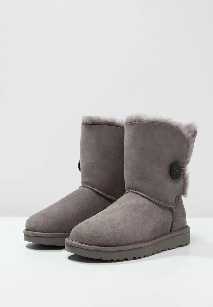 BAILEY BUTTON II - Classic ankle boots - grey UGG BAILEY BUTTON II - Classic Ankle Boots - Grey -UGG Shop 83adb0153a4244f797125b7309356c1e