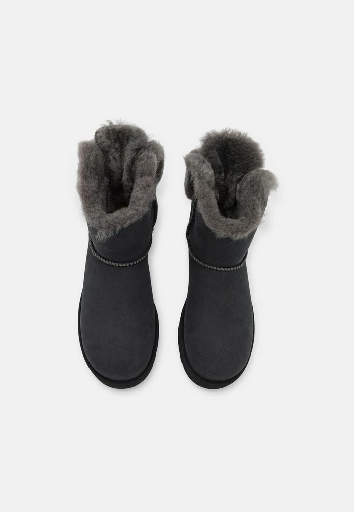 UGG MINI BAILEY FUZZY BOW - Winter Boots - Black 6 UGG MINI BAILEY FUZZY BOW - Winter Boots - Black - Image 6