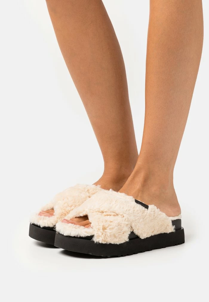 FUZZ SUGAR CROSS SLIDE - Mules - natural/black UGG FUZZ SUGAR CROSS SLIDE - Mules - Natural/black -UGG Shop 962ba7a8fc3b473199d9e5e2e3d2d133