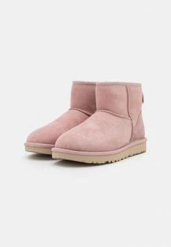 UGG CLASSIC MINI - Classic Ankle Boots - Rose Grey 2 UGG CLASSIC MINI - Classic Ankle Boots - Rose Grey -UGG Shop 969c1e6af5b241f3b4d45ca99f26d0d1