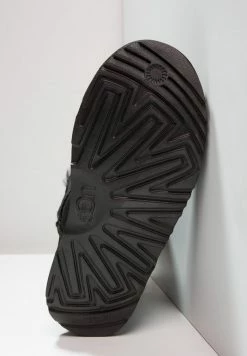 UGG BAILEY BOW II - Lace-up Ankle Boots - Black 4 UGG BAILEY BOW II - Lace-up Ankle Boots - Black -UGG Shop 96cd217cf55e4b2d911c0840ee02bf52