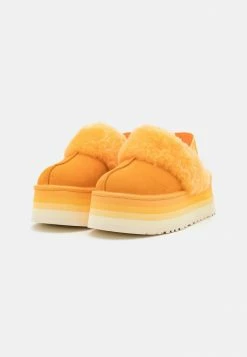 UGG Mules - Papaya Orange 8 UGG Mules - Papaya Orange -UGG Shop 996edd42e7cb48dc879cacc19470ce70