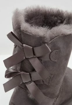 UGG BAILEY BOW - Classic Ankle Boots - Grey -UGG Shop 9db3d989bbe645c6847acb8223ef4d8d