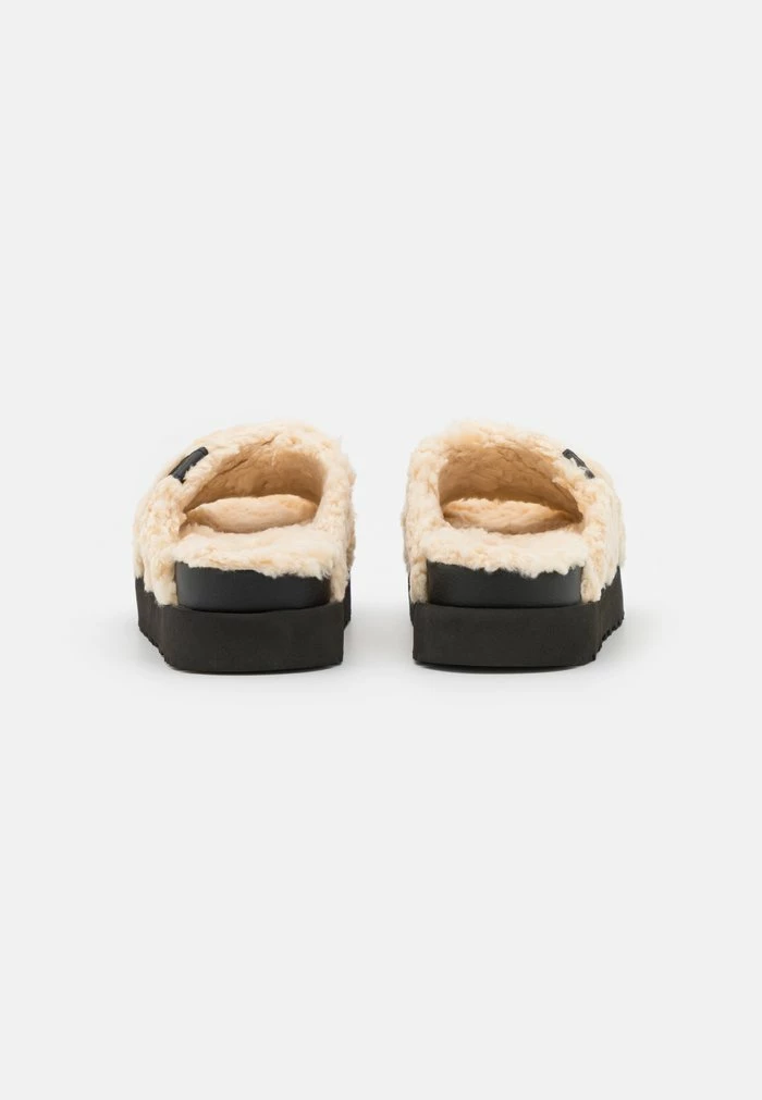 FUZZ SUGAR CROSS SLIDE - Mules - natural/black UGG FUZZ SUGAR CROSS SLIDE - Mules - Natural/black -UGG Shop 9e1de8ccce844bb7ba3f9ba6c3e96b10