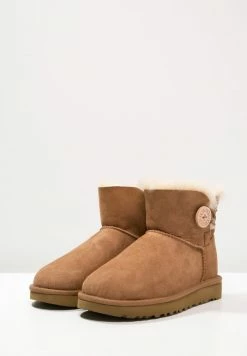UGG MINI BAILEY BUTTON - Ankle Boots - Chestnut 3 UGG MINI BAILEY BUTTON - Ankle Boots - Chestnut -UGG Shop 9fb6f8a720bf4e02b6a7d4d67b1afb0e