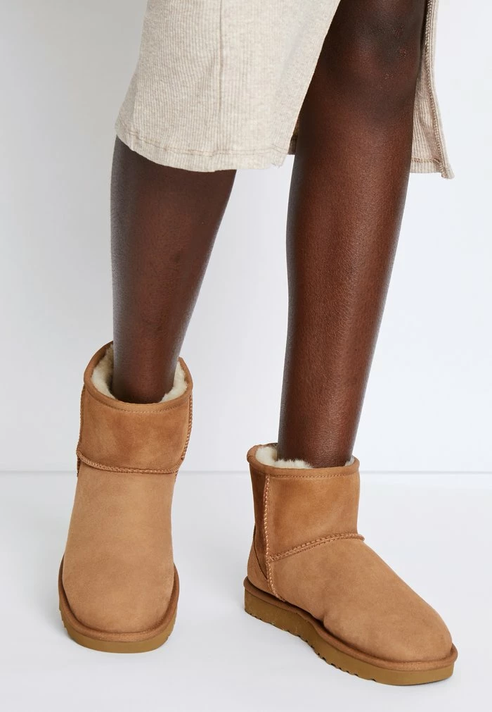 UGG CLASSIC MINI - Classic Ankle Boots - Chestnut 1 UGG CLASSIC MINI - Classic Ankle Boots - Chestnut