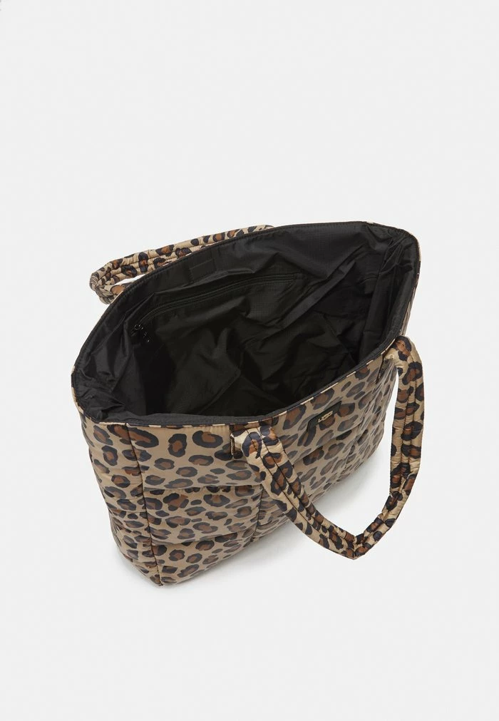 UGG ELLORY PUFF TOTE - Tote Bag - Brown 3 UGG ELLORY PUFF TOTE - Tote Bag - Brown - Image 3