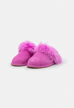 UGG SCUFF SIS - Slippers - Purple Ruby 2 UGG SCUFF SIS - Slippers - Purple Ruby -UGG Shop a96e8c061a444edb9d70af9e0f202c24