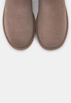 UGG CLASSIC MINI - Classic Ankle Boots - Caribou 11 UGG CLASSIC MINI - Classic Ankle Boots - Caribou -UGG Shop aa5d8cf4fcde4b8db2fcece63b7d375a