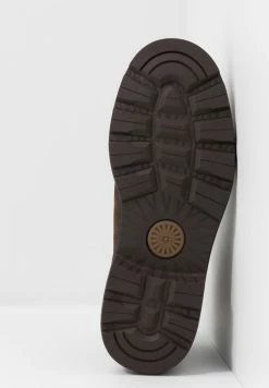 UGG BILTMORE CHELSEA - Classic Ankle Boots - Stout 4 UGG BILTMORE CHELSEA - Classic Ankle Boots - Stout -UGG Shop ab422cf2962348b3a7be5af6177afa75